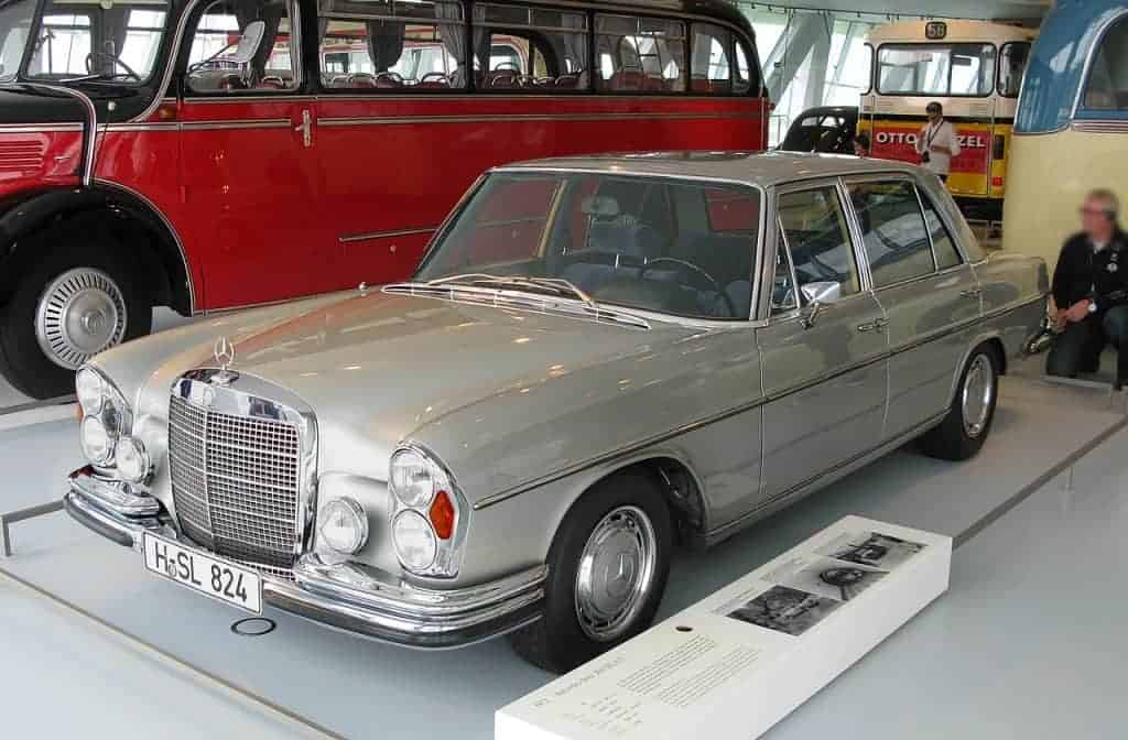 Mercedes 300 najpopularniejszy klasyk lat 60? Carsio